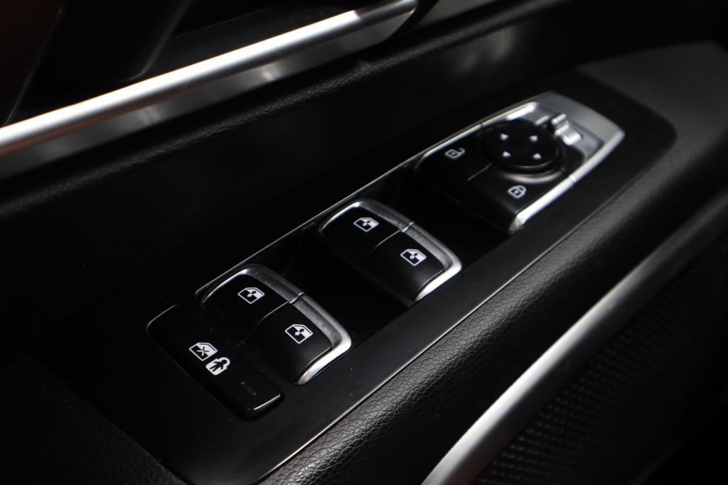 Used 2024 Kia Telluride S w/ S Sunroof Package FWD image 28