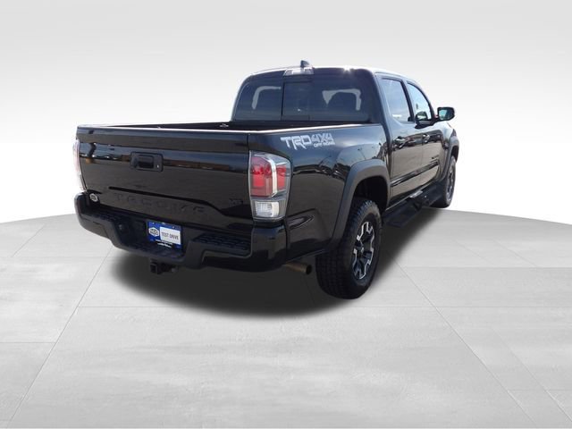 Used 2023 Toyota Tacoma TRD Off-Road w/ Technology Package AWD/4WD image 7