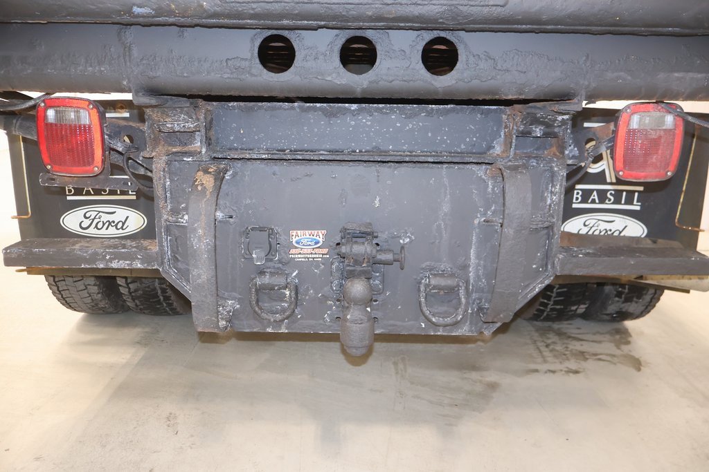 Certified 2017 Ford F550 4x4 Regular Cab Super Duty image 25