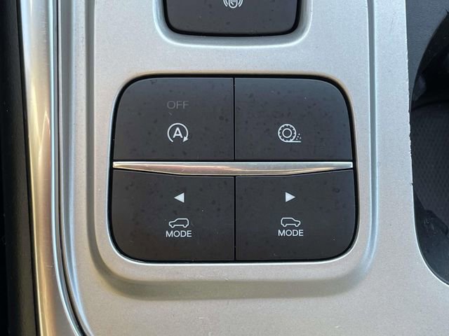 Certified 2021 Ford Explorer XLT w/ Equipment Group 202A RWD image 33