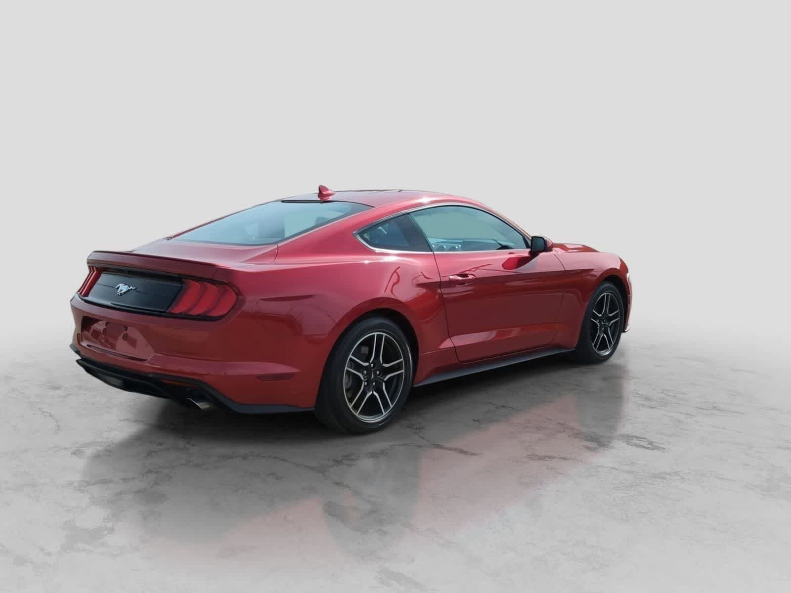 Certified 2022 Ford Mustang Premium RWD image 8