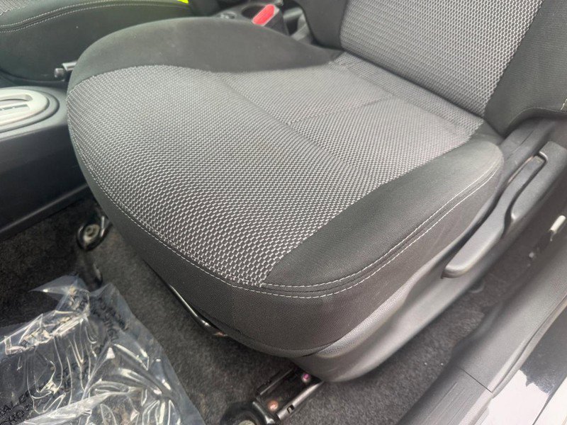 Used 2019 Nissan Versa SV image 25