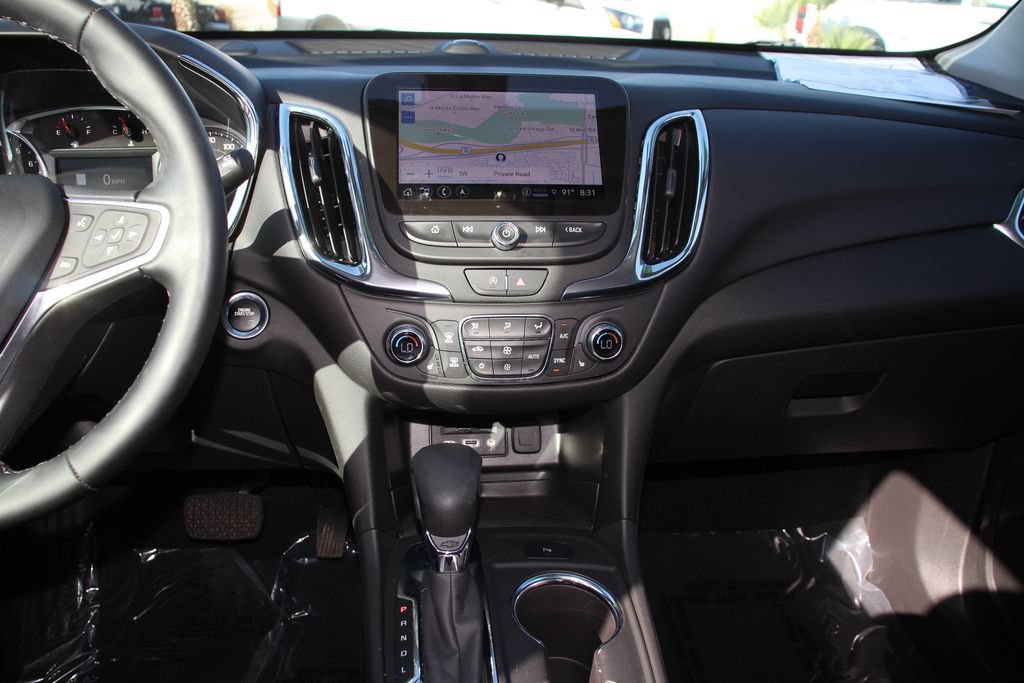 Used 2023 Chevrolet Equinox LT AWD/4WD image 18