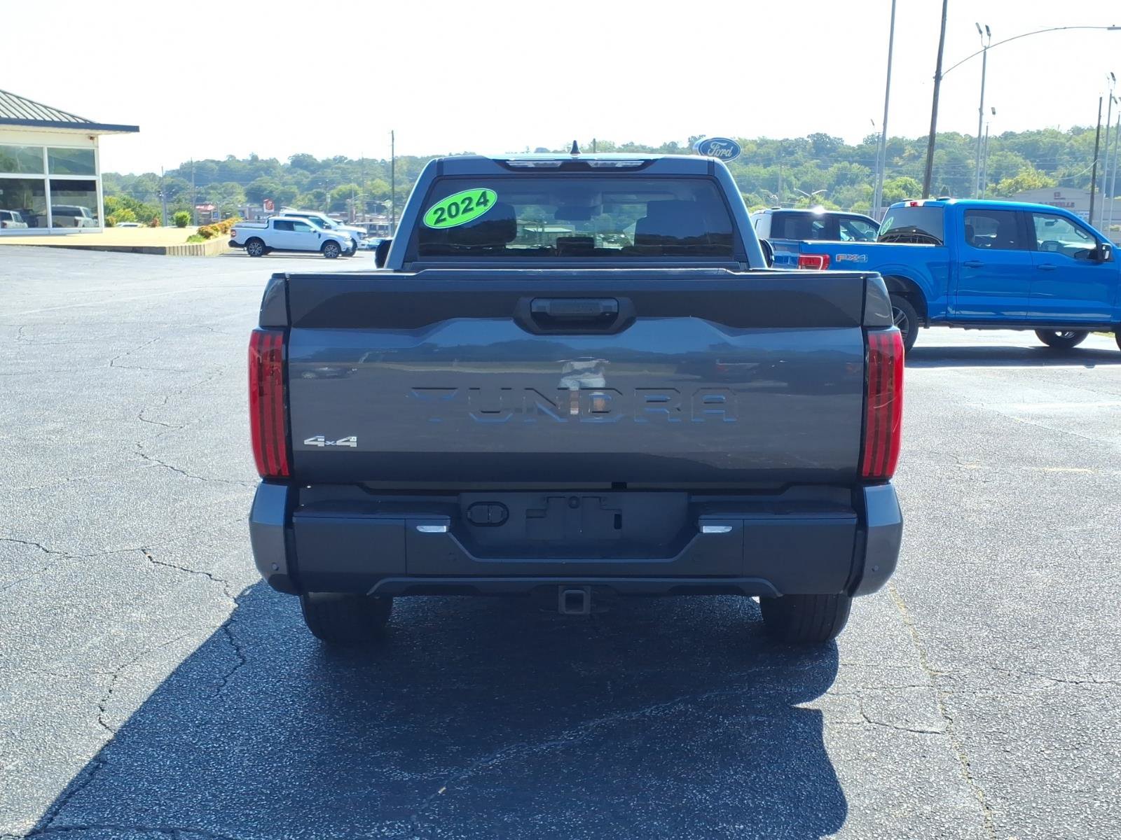 Used 2024 Toyota Tundra SR5 w/ SR5 Premium Package AWD/4WD image 6