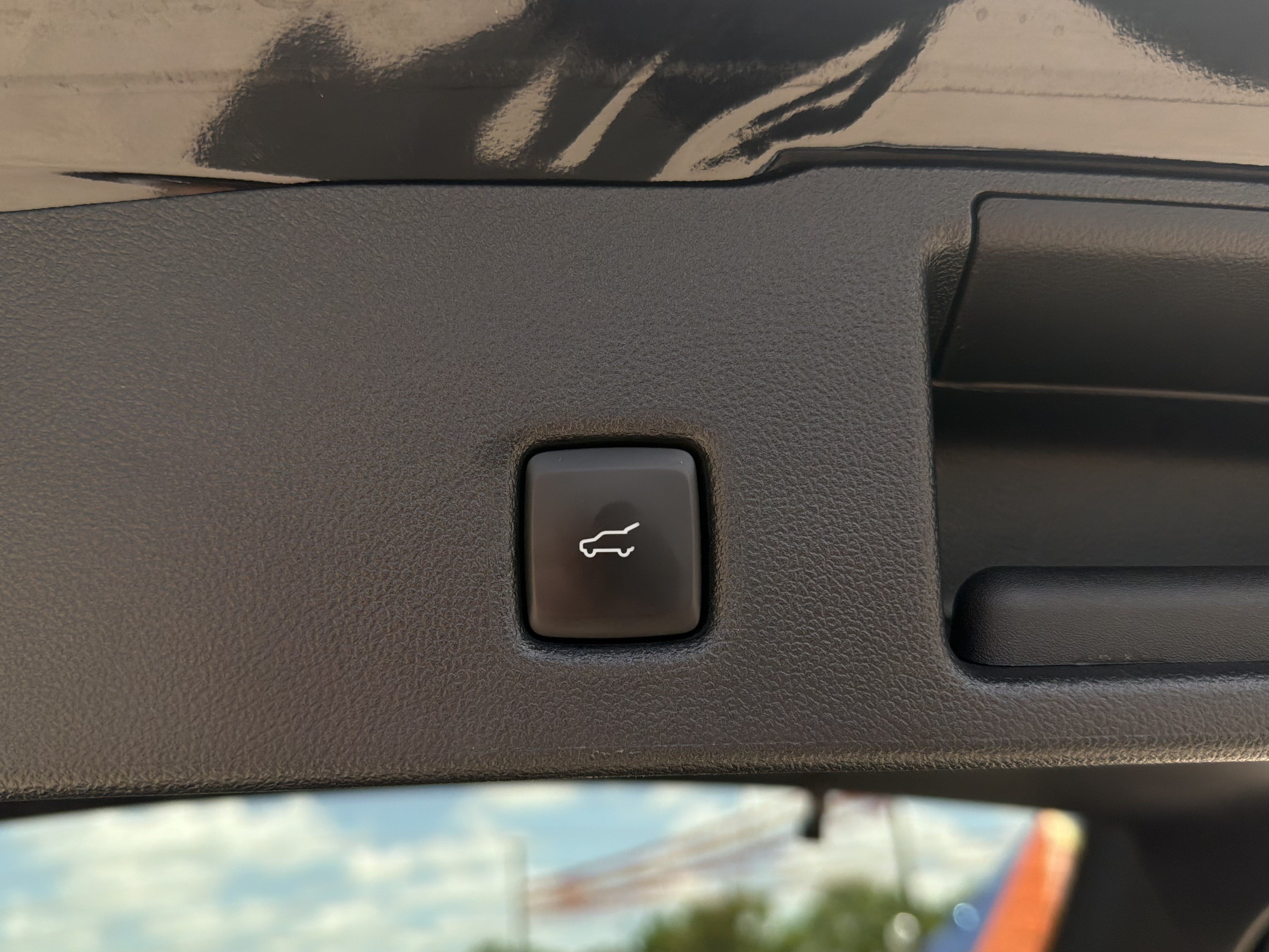 Certified 2024 Ford Escape Active FWD image 9