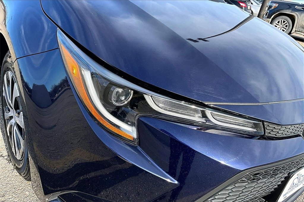 Used 2022 Toyota Corolla LE image 29