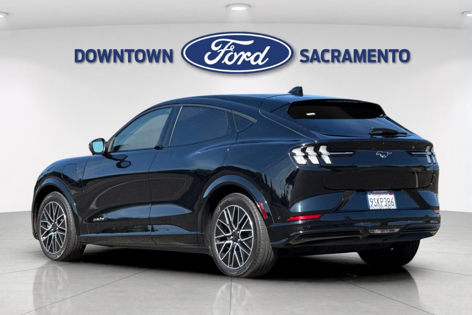 Certified 2024 Ford Mustang Mach-E Premium RWD image 8