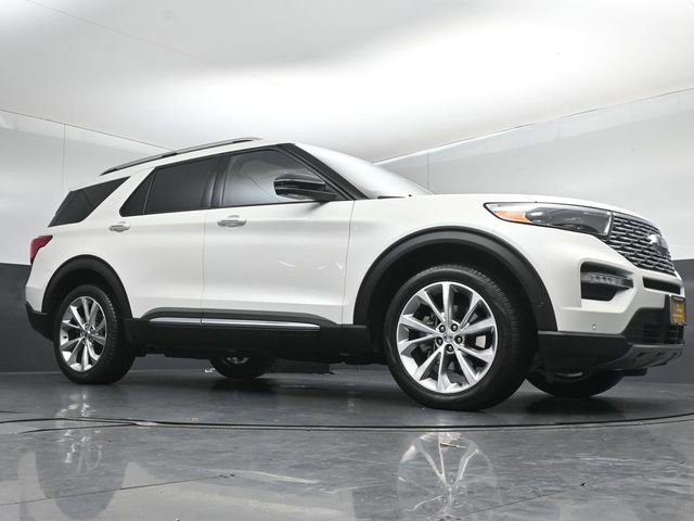 Certified 2023 Ford Explorer Platinum w/ Technology Package image 20
