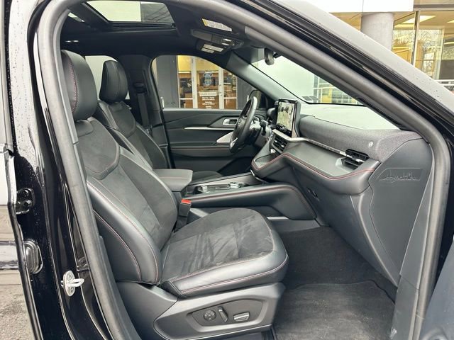 Certified 2025 Ford Explorer ST w/ Sun And Sound Package image 68