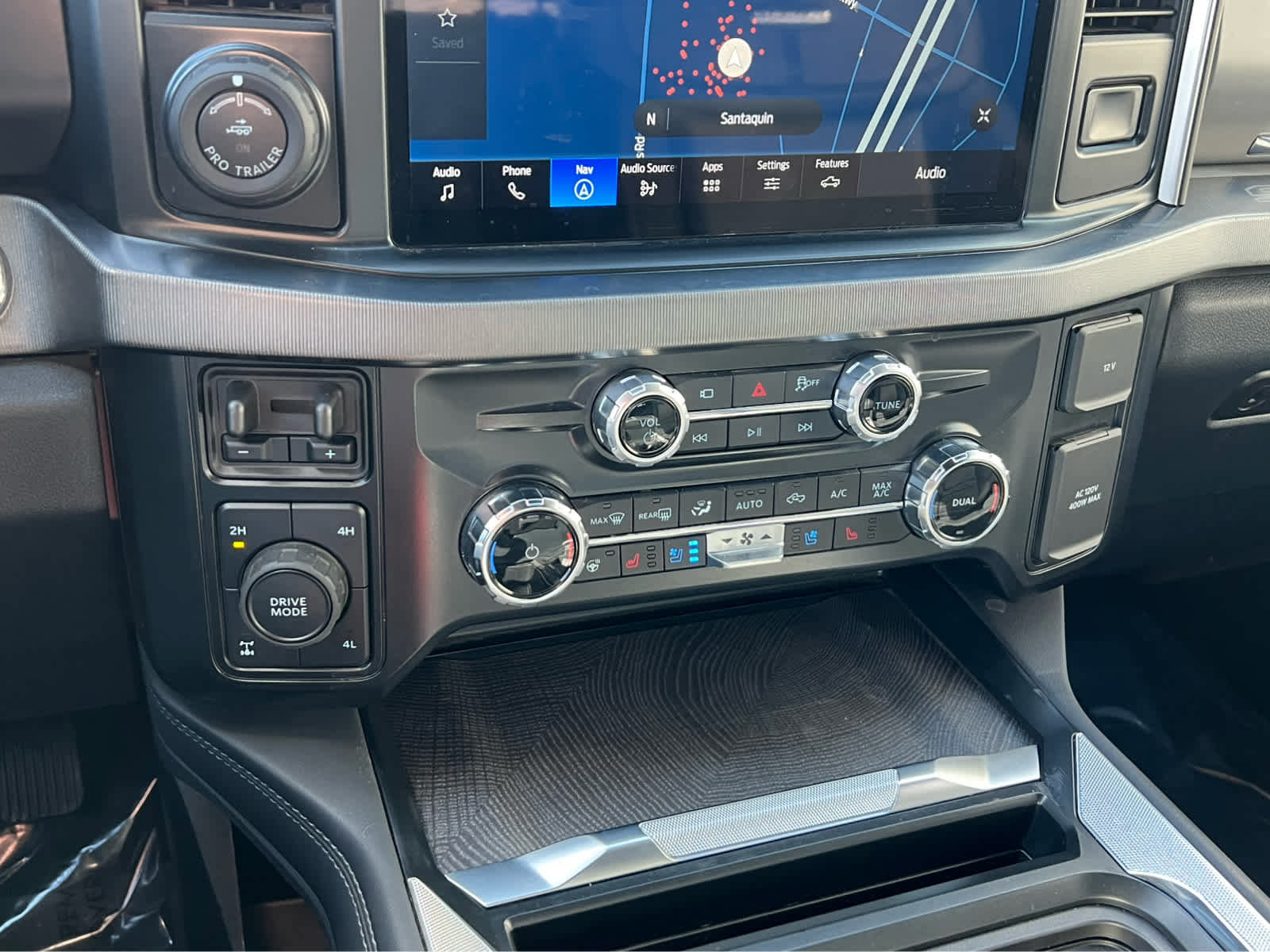 Certified 2025 Ford F350 Platinum image 38