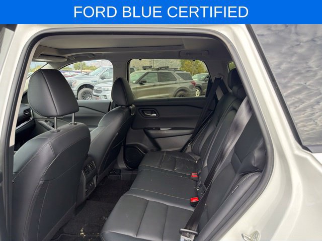 Used 2025 Nissan Rogue SL w/ SL Premium Package AWD/4WD image 22