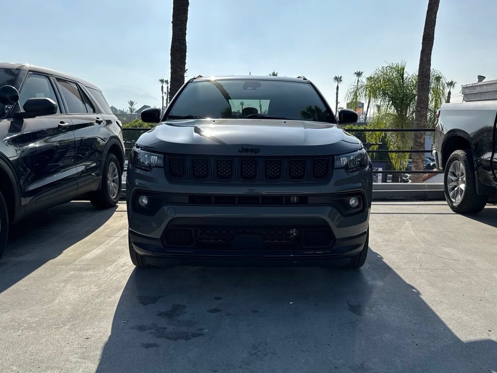 Used 2023 Jeep Compass Latitude AWD/4WD image 2