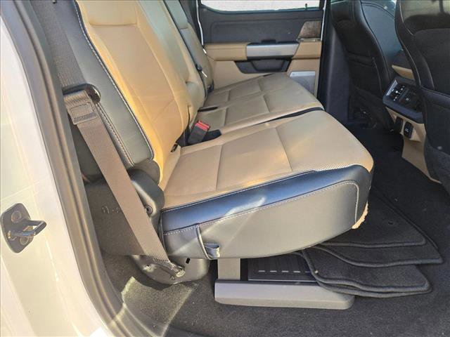 Certified 2024 Ford F250 Lariat w/ Chrome Package image 18