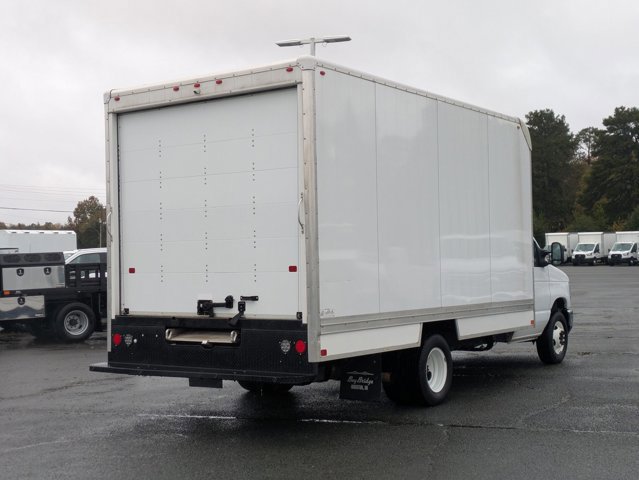 Certified 2024 Ford E-350 and Econoline 350 Super Duty w/ Power Windows & Locks Group image 5