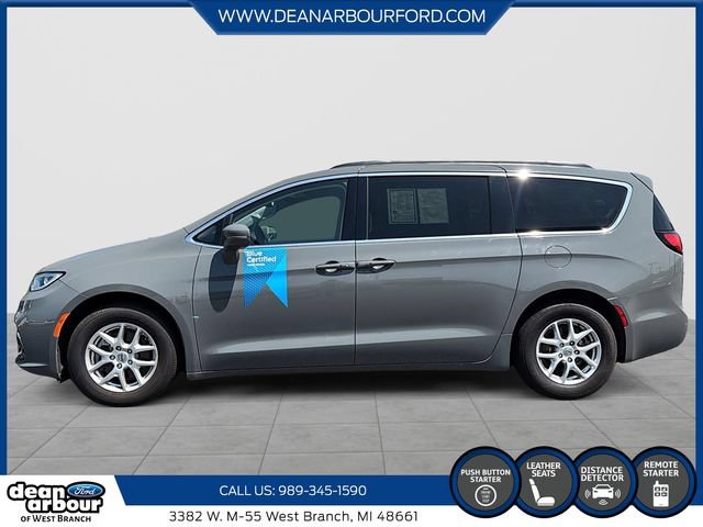 Used 2022 Chrysler Pacifica Touring-L FWD image 6