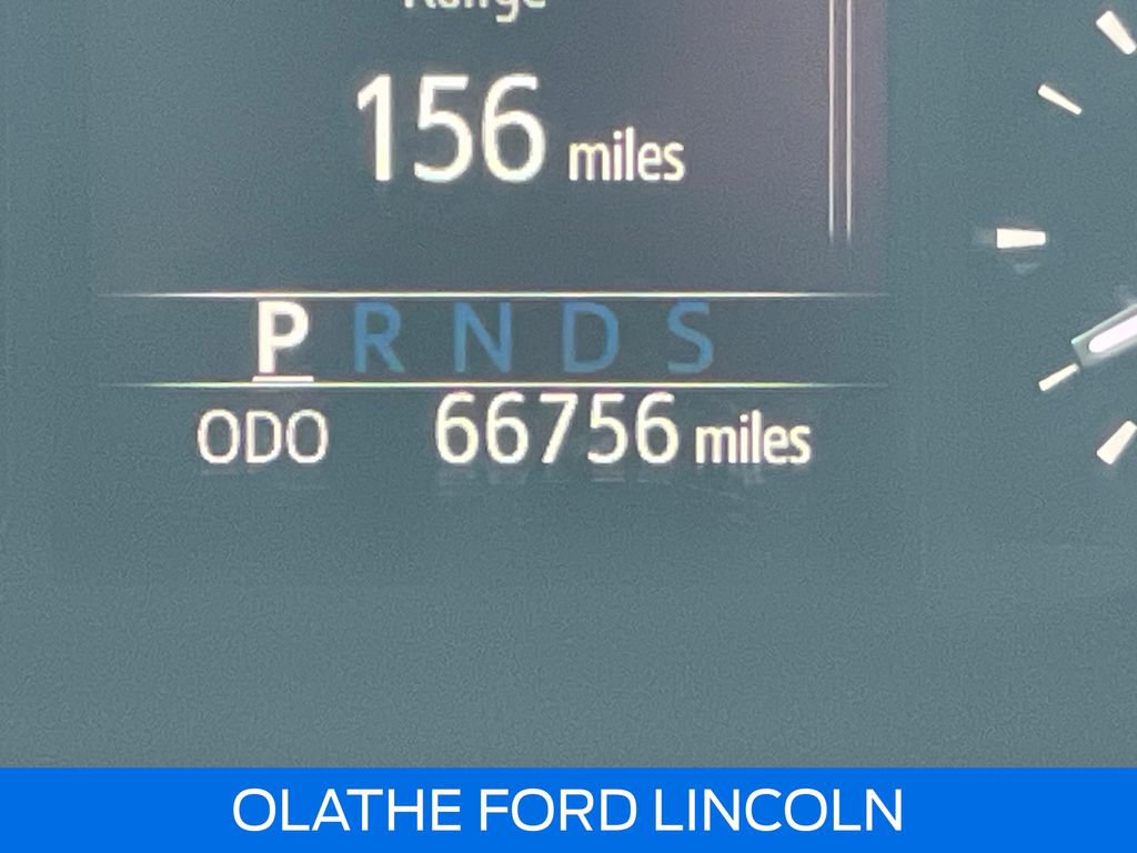 Used 2021 Toyota Tundra SR5 w/ SR5 Leather Package image 15