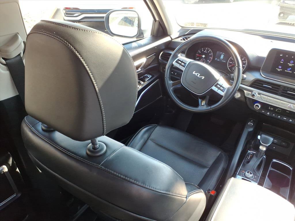 Used 2022 Kia Telluride S image 21