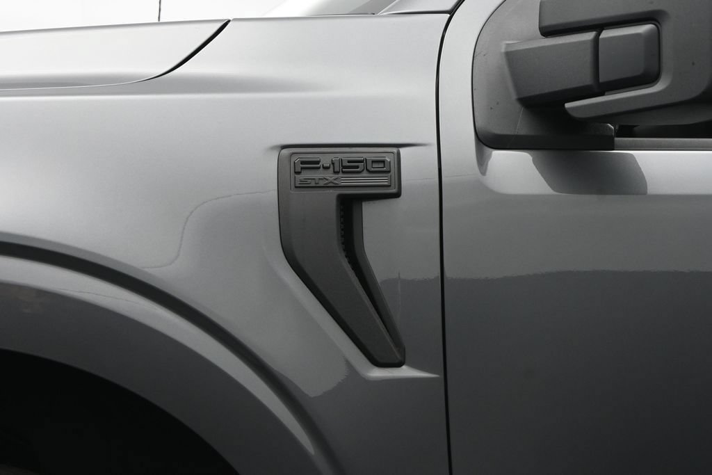 Certified 2025 Ford F150 STX w/ Equipment Group 201A FX4 AWD/4WD image 18