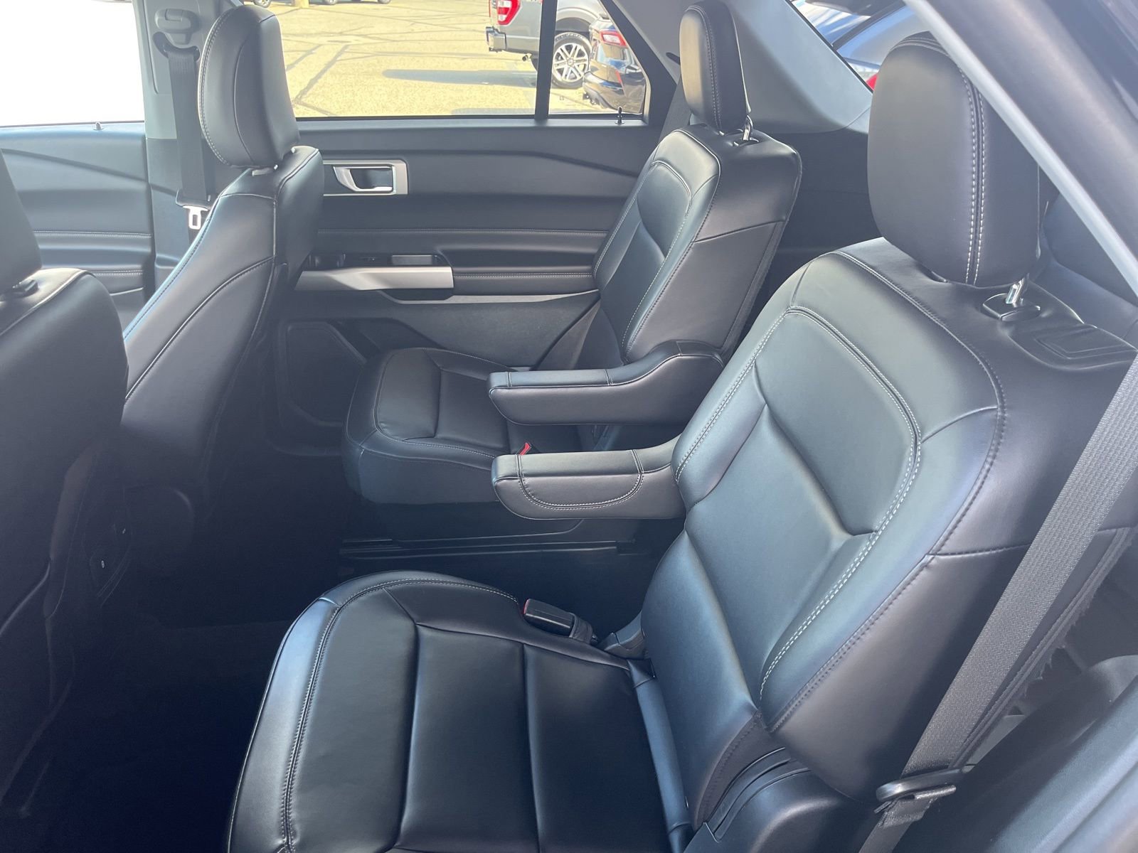 Certified 2023 Ford Explorer XLT AWD/4WD image 13