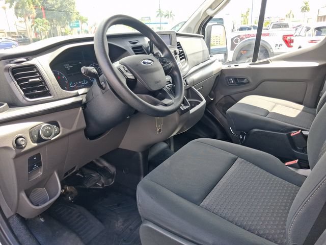 Certified 2025 Ford Transit 250 Low Roof w/ Exterior Upgrade Package RWD image 9