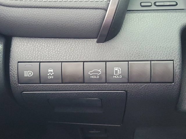 Used 2023 Toyota Camry SE w/ Convenience Package FWD image 7