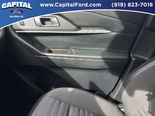 Certified 2025 Ford Explorer ST-Line w/ Premium Package RWD image 28