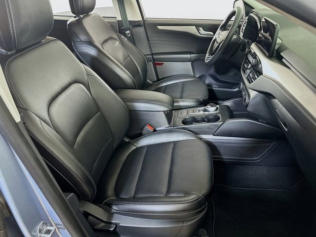 Certified 2022 Ford Escape SEL w/ Technology Package image 12