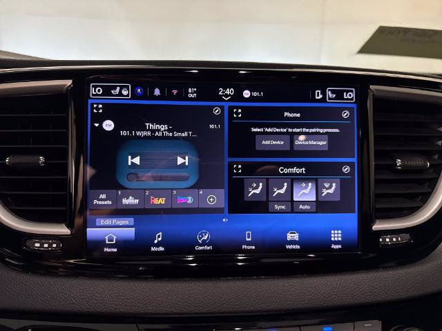 Used 2025 Chrysler Pacifica Select FWD image 25
