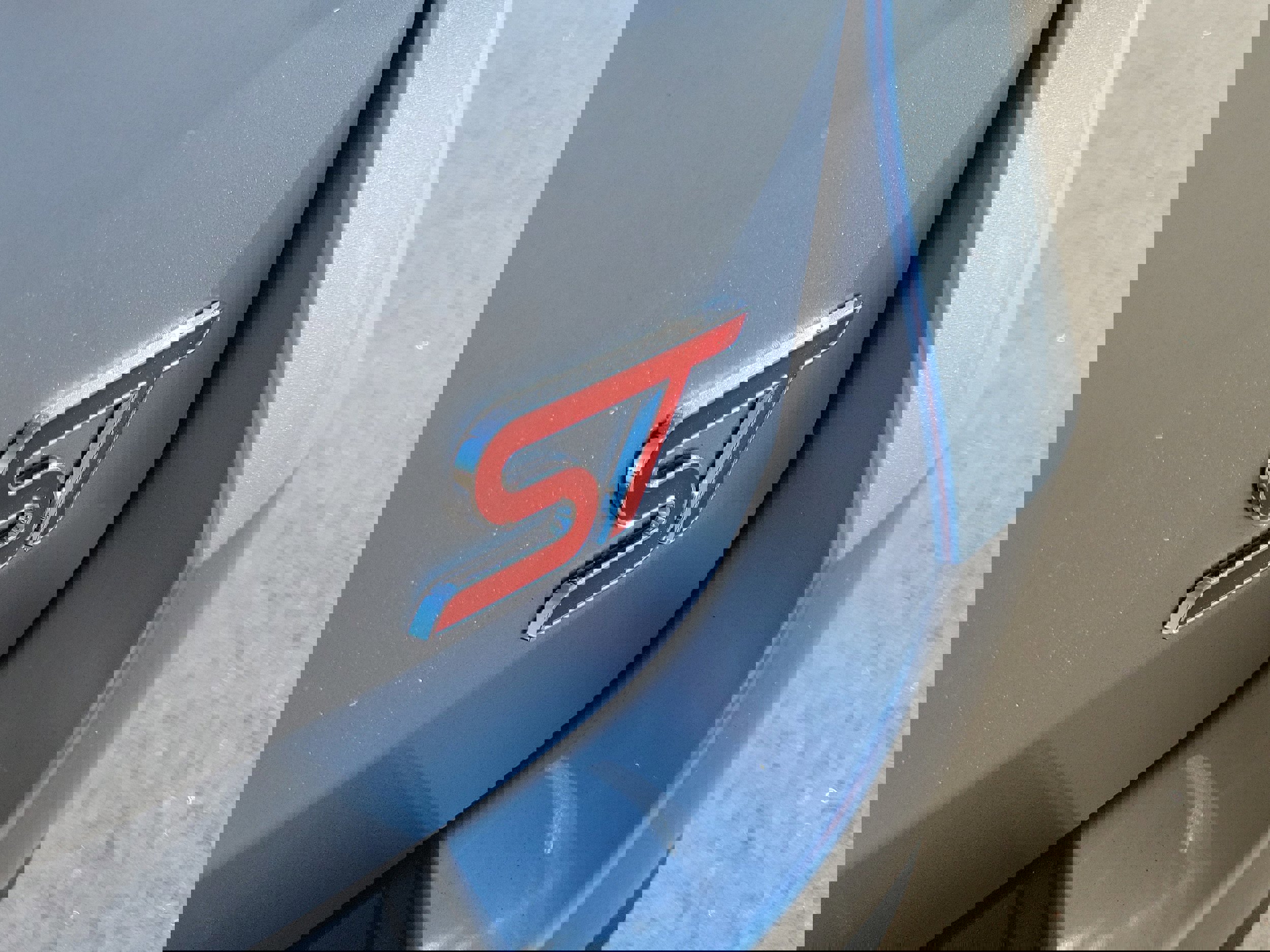 Certified 2020 Ford Explorer ST w/ Premium Technology Package image 7