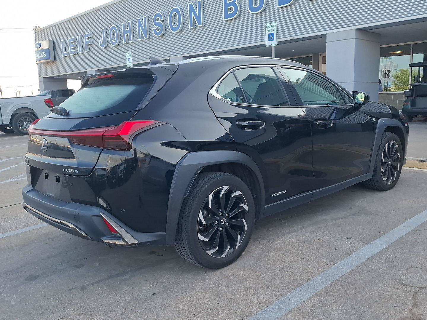 Used 2020 Lexus UX 250h F Sport w/ F Sport Premium Package AWD/4WD image 29