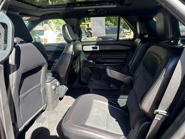 Certified 2023 Ford Explorer ST-Line w/ Class IV Trailer Tow Package AWD/4WD image 14