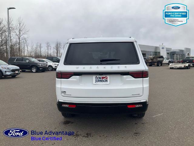 Used 2023 Jeep Wagoneer Series III w/ Premium Group I AWD/4WD image 26