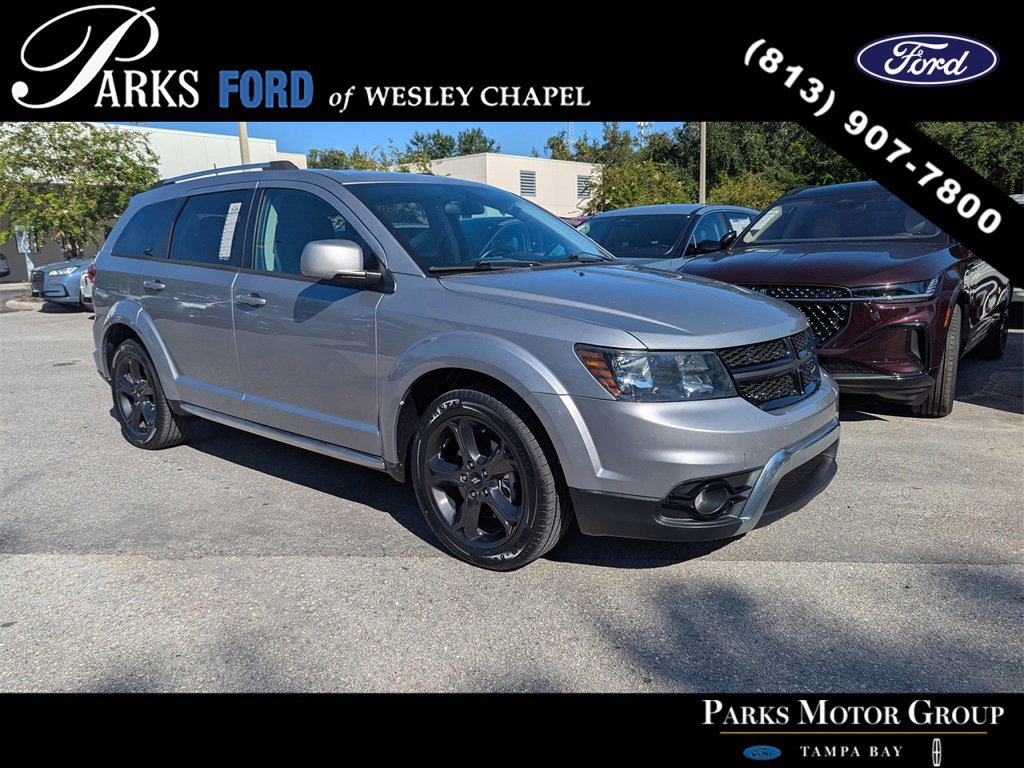 Used 2018 Dodge Journey Crossroad w/ Nav & Sun Group