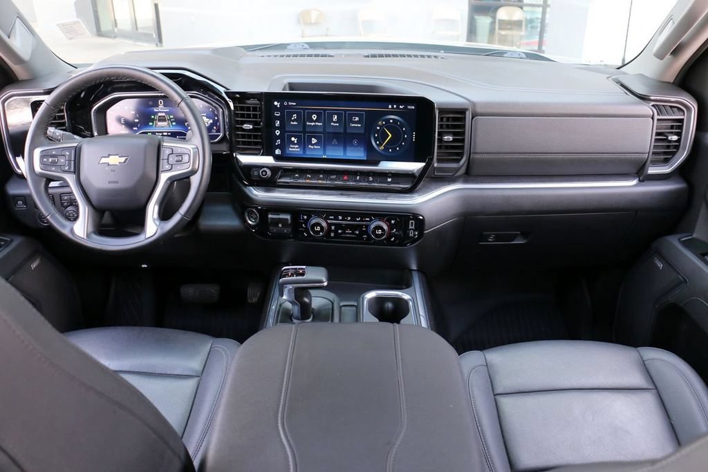 Used 2025 Chevrolet Silverado 1500 LTZ w/ LTZ Premium Package AWD/4WD image 34