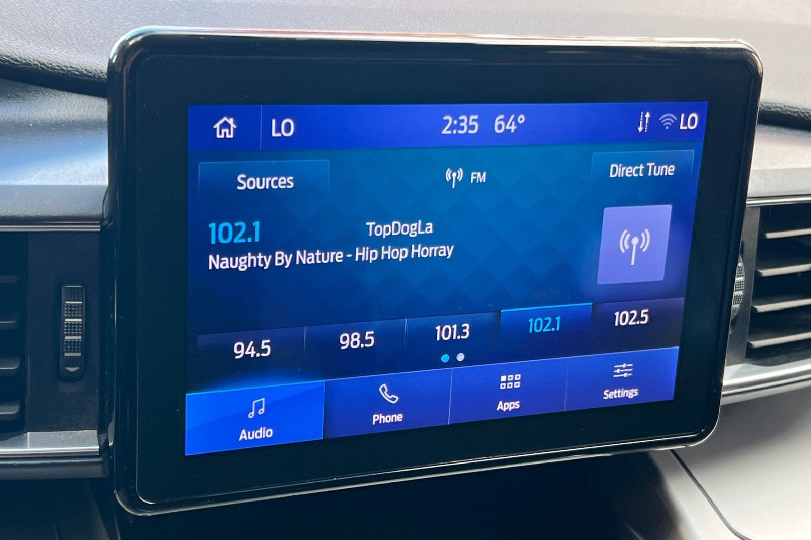 Certified 2022 Ford Explorer XLT w/ Equipment Group 202A image 26