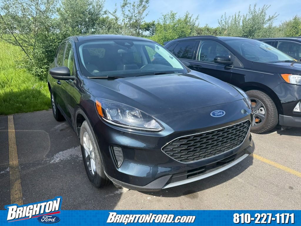 Certified 2022 Ford Escape SE w/ Convenience Package AWD/4WD image 1