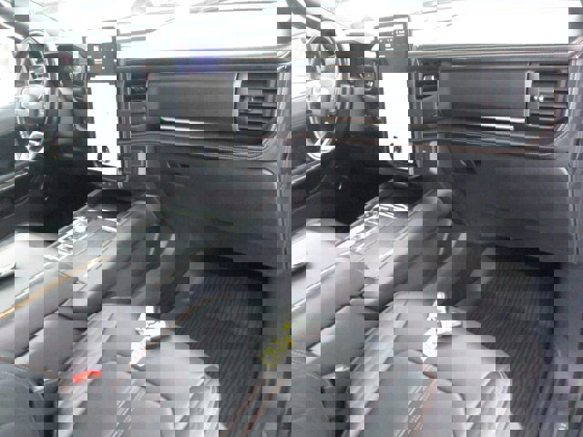 Certified 2022 Ford Expedition Platinum image 22