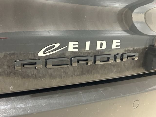 Used 2022 GMC Acadia SLE w/ GMC Pro Grade Package AWD/4WD image 38