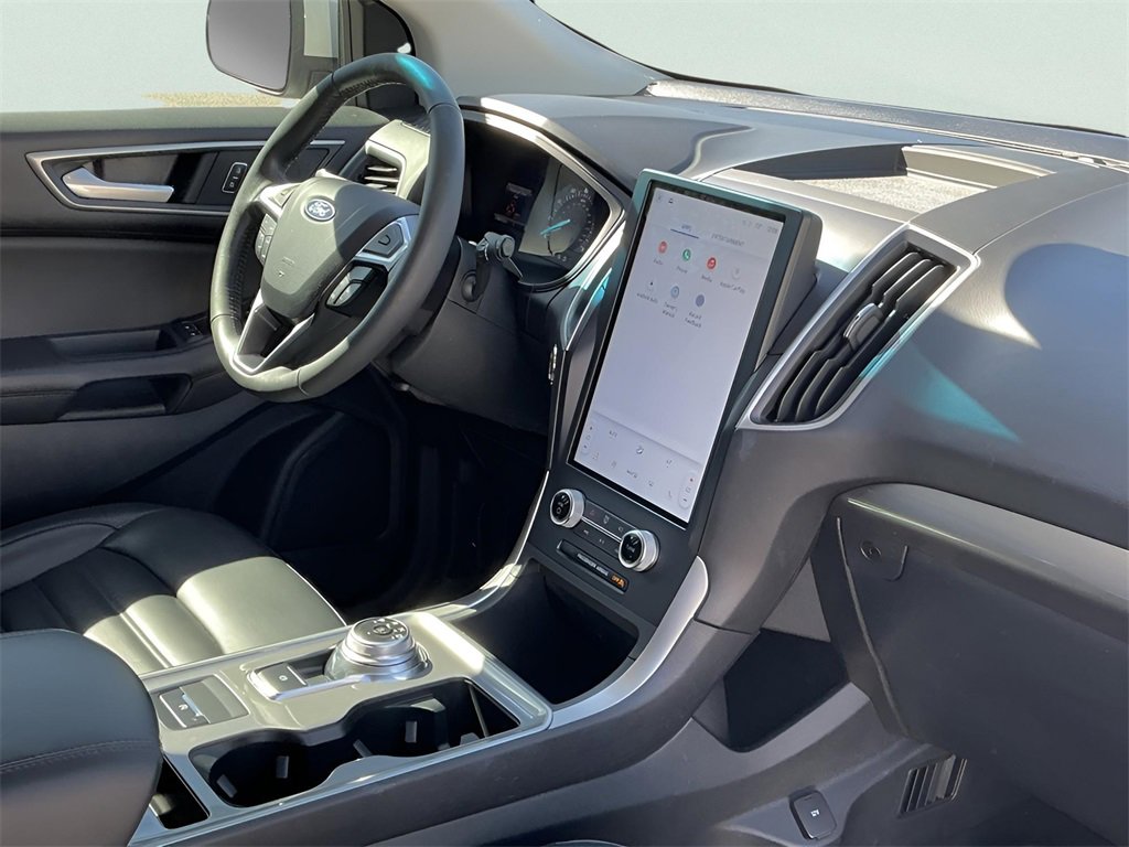 Certified 2024 Ford Edge SEL image 25