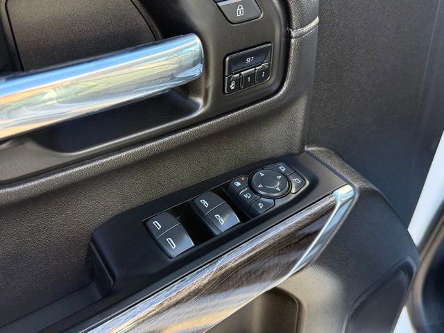 Used 2023 Chevrolet Silverado 3500 LTZ w/ Z71 Off-Road Package image 21