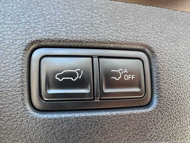 Used 2024 Kia Telluride EX w/ EX Captain's Chair Package AWD/4WD image 15