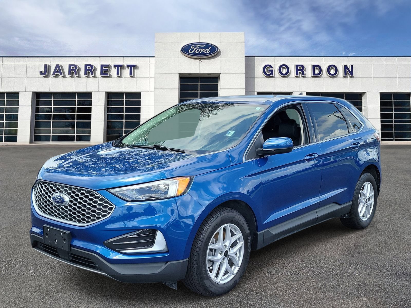 Certified 2024 Ford Edge SEL AWD/4WD image 2