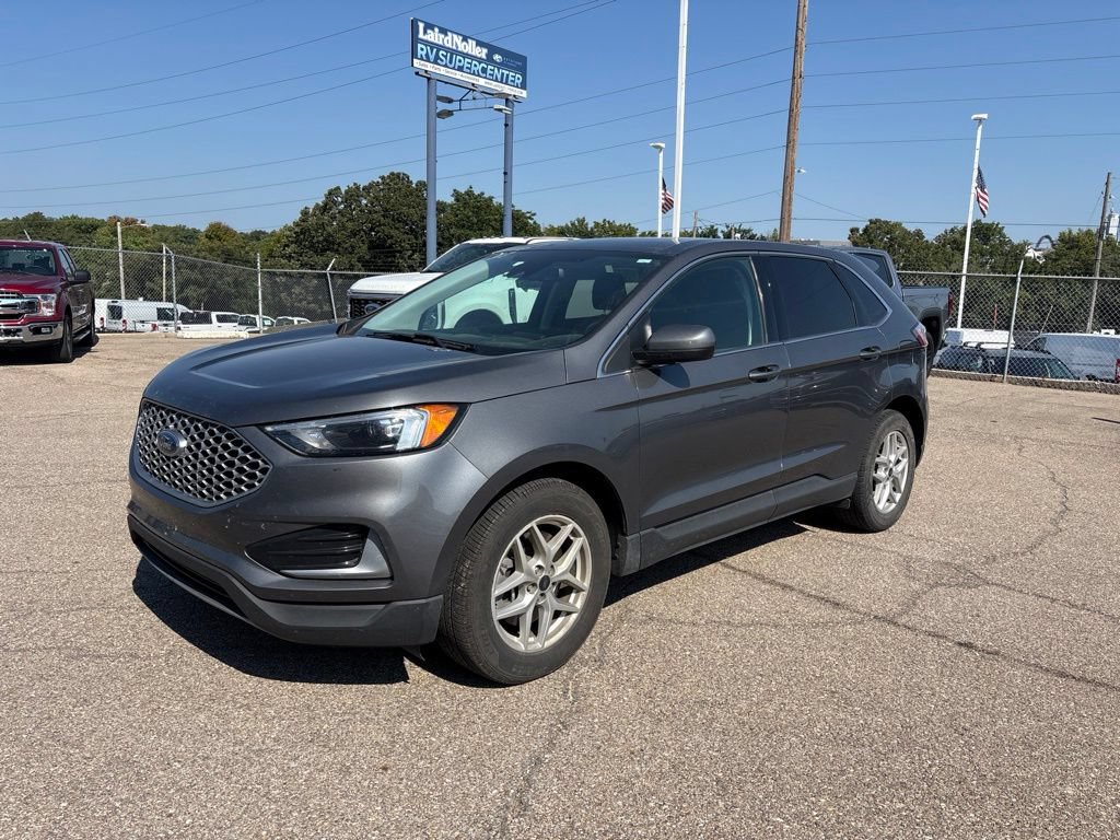 Certified 2023 Ford Edge SEL AWD/4WD image 3