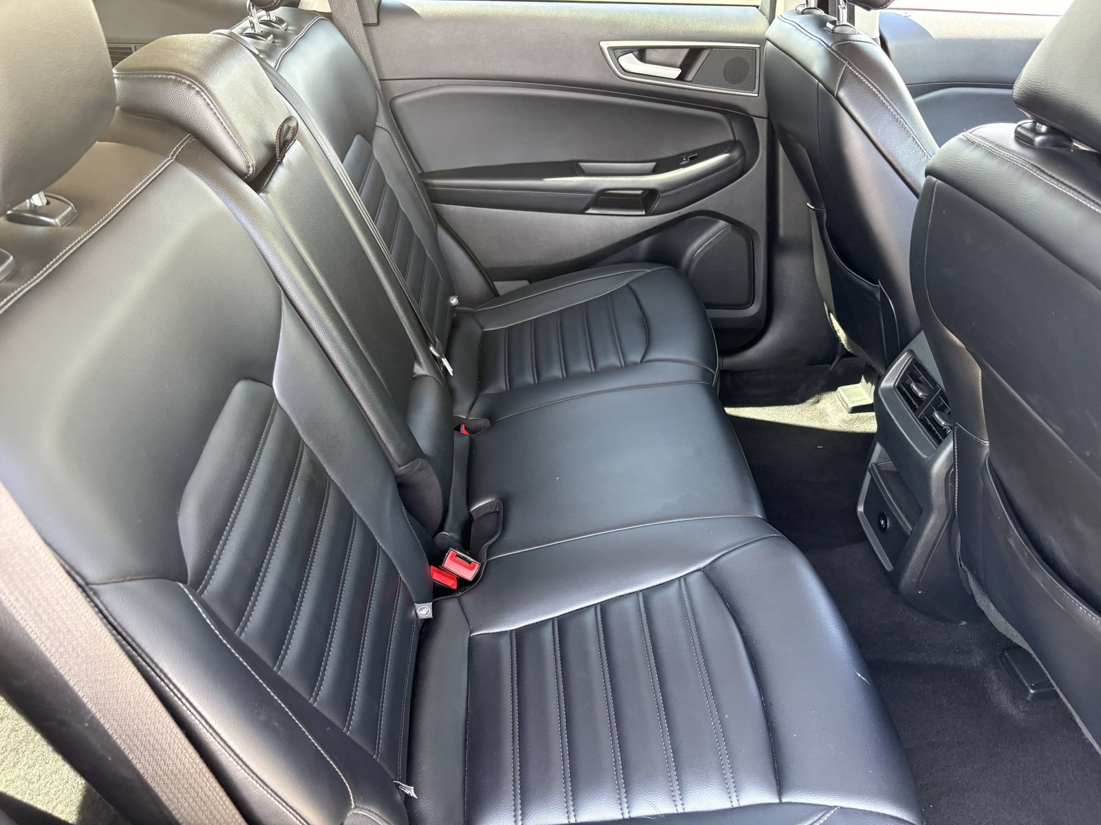 Certified 2024 Ford Edge SEL AWD/4WD image 16