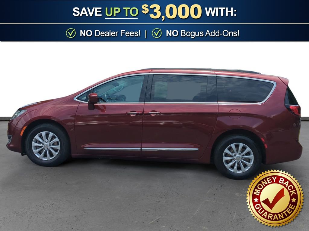 Used 2017 Chrysler Pacifica Touring-L FWD video 2