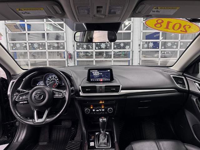 Used 2018 MAZDA MAZDA3 Touring image 28