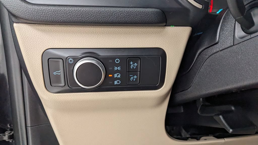 Certified 2022 Ford Escape SE w/ Convenience Package AWD/4WD image 21