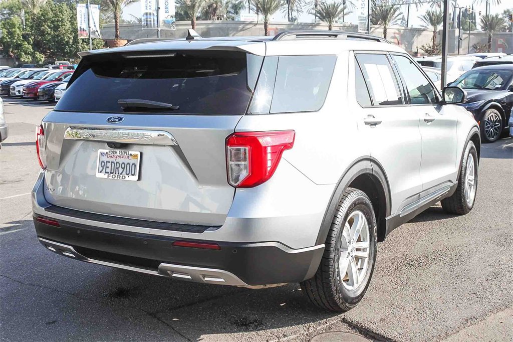 Certified 2022 Ford Explorer XLT w/ Equipment Group 202A image 10