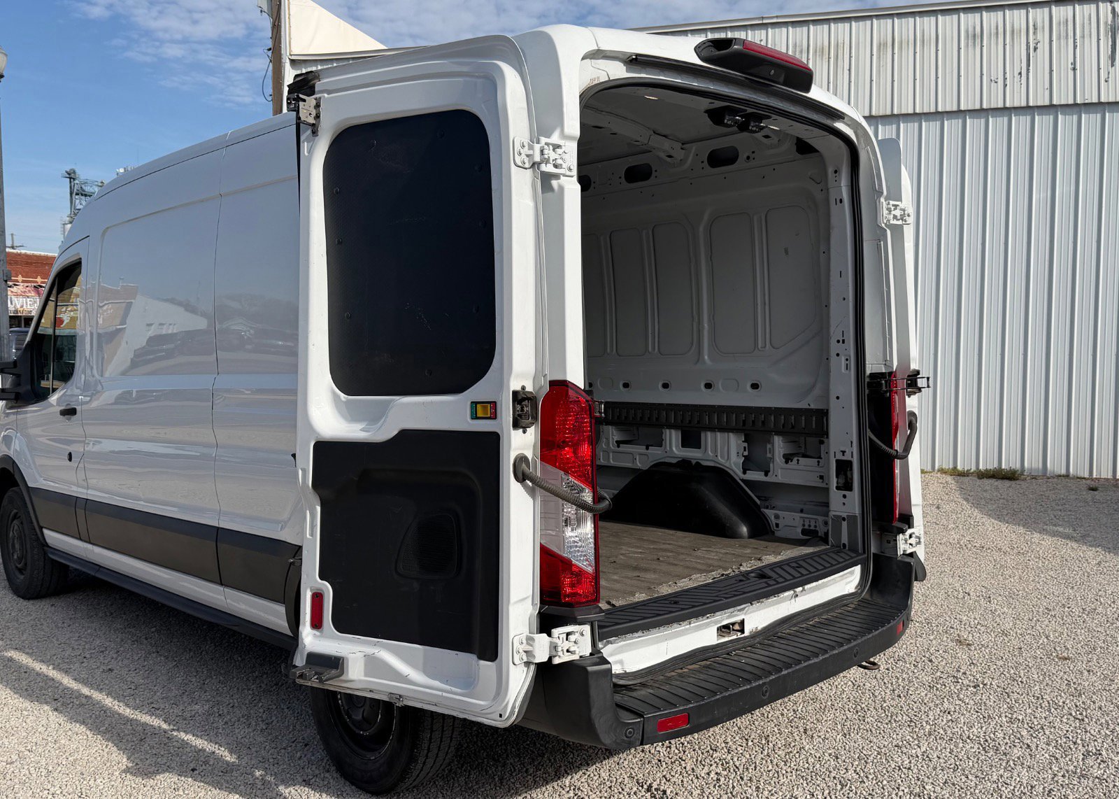 Certified 2019 Ford Transit 350 148 Medium Roof w/ Interior Upgrade Package image 11