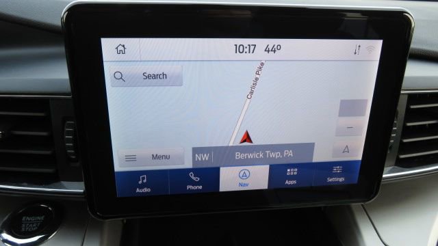 Certified 2022 Ford Explorer XLT w/ Equipment Group 202A image 14